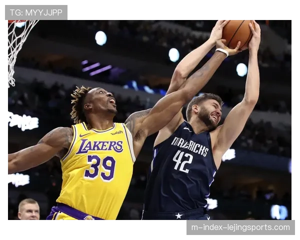 雷霆进攻效率120.3防守效率104.7 两项数据均处联盟前列